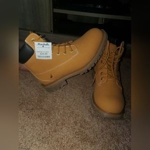Nautica Boots (SIZE 8)